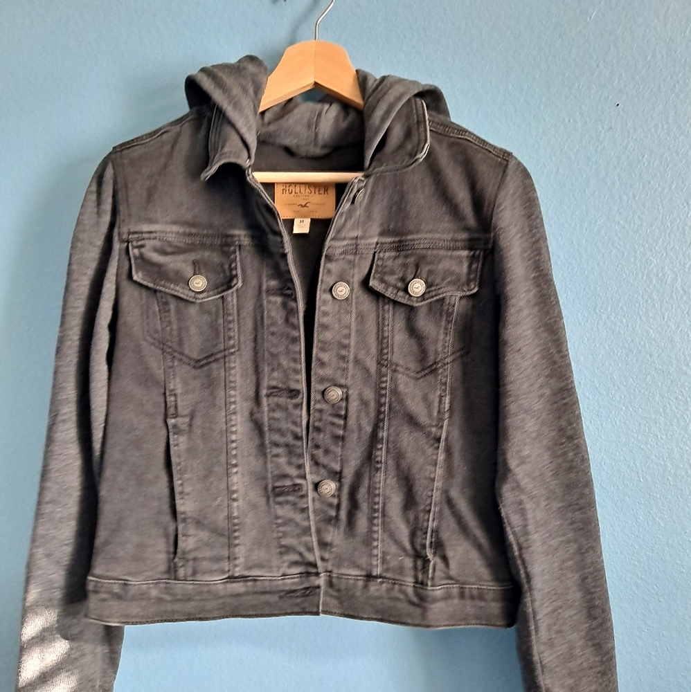 Hollister twofer denim jacket (M)